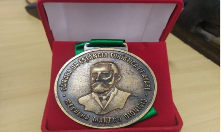 Medalha de Mérito Legislativo Maneco Dionísio será entregue no dia 11