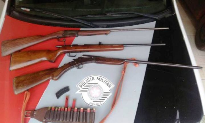 PM apreende armas e munições na zona rural de Arandu