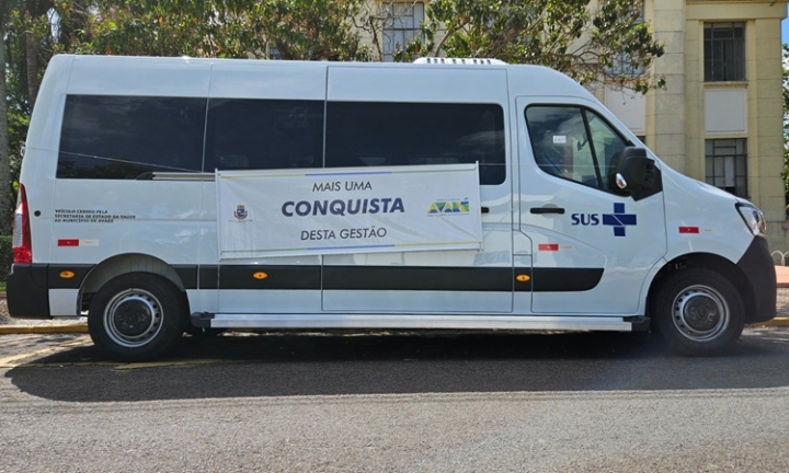 Van 0 km reforça transporte de pacientes para centros médicos da região 