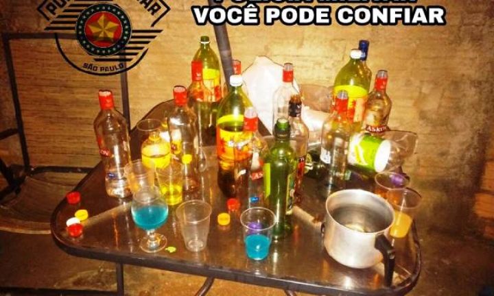 Polícia acaba com baile funk no Duílio Gambini