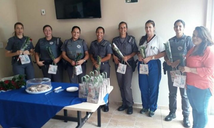 Policiais femininas foram homenageadas no Dia Internacional da Mulher