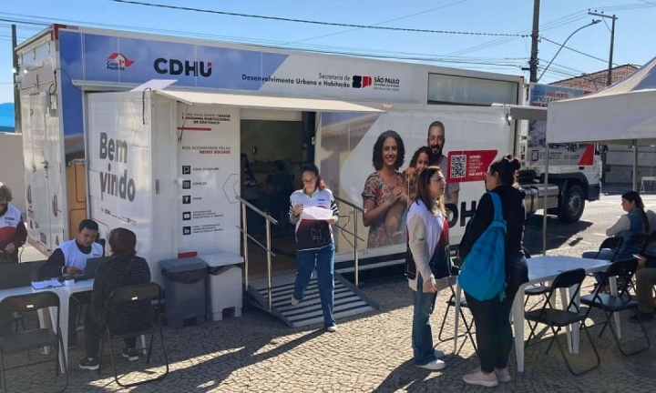 Carreta da CDHU atende mutuários de 19 a 21 de março na Concha Acústica