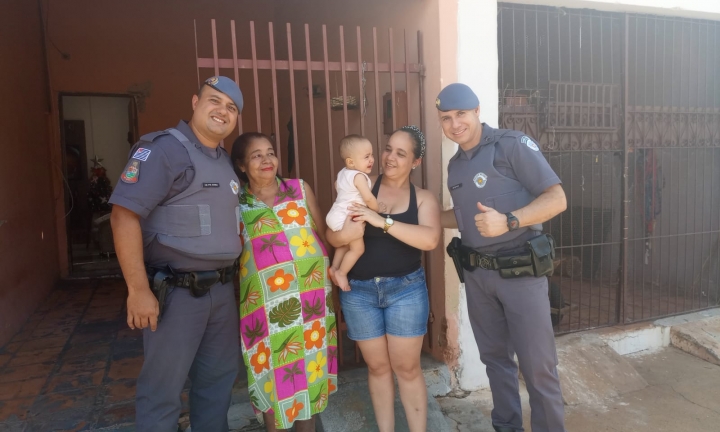 Policiais Militares salvam bebê de 10 meses vítima de engasgamento