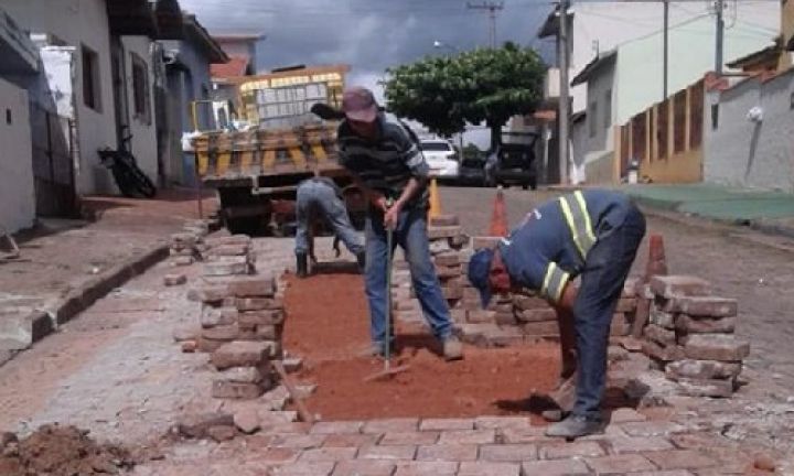 Prefeitura recupera estragos provocados pelas chuvas