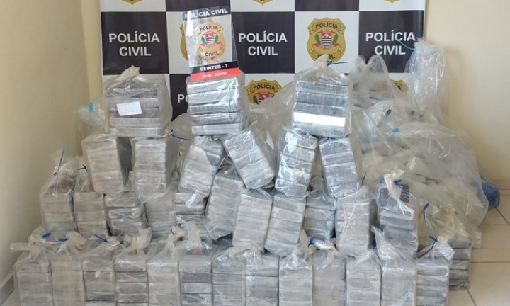 Polícia Civil incinera mais de meia tonelada de drogas apreendidas