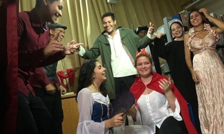 Alunos da Etec Avaré realizam I Mostra de Shakespeare