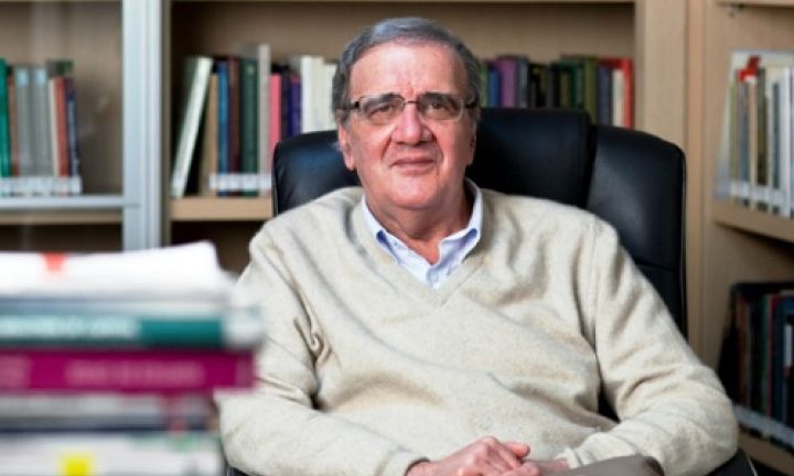 Economista e professor lança livro no IFSP-Avaré