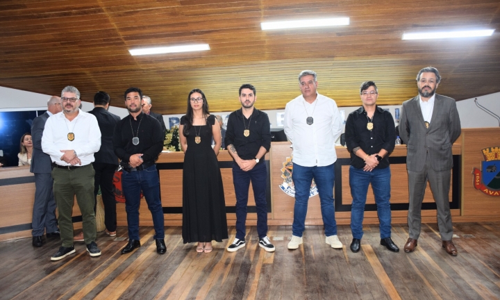 Policiais Civis são homenageados em Sessão Solene na Câmara Municipal