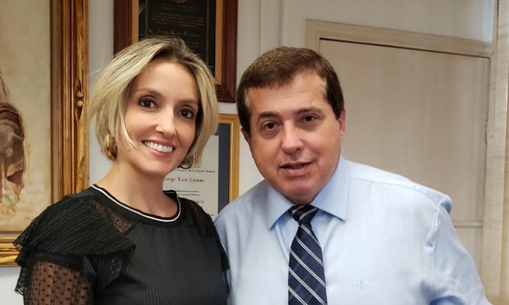 Carla Flores deixa secretaria e fala sobre convite para ser pré-candidata