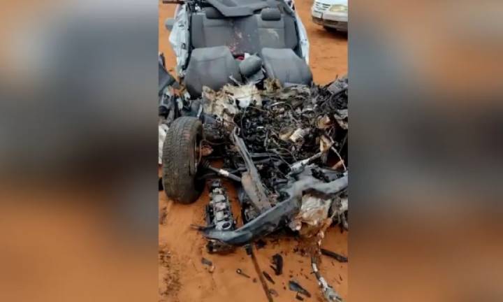 Irmãos gêmeos morrem em acidente na rodovia SP-255 em Itaí