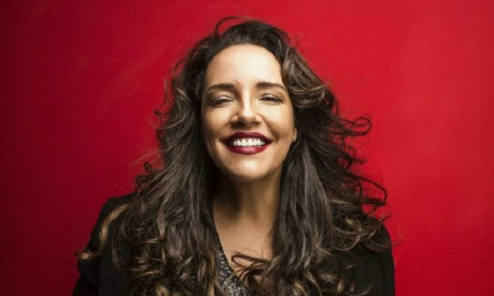 Cantora Ana Carolina será patrona da 40ª Fampop que acontece em setembro