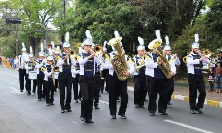 Banda Marcial e Coral Municipal se apresentam hoje