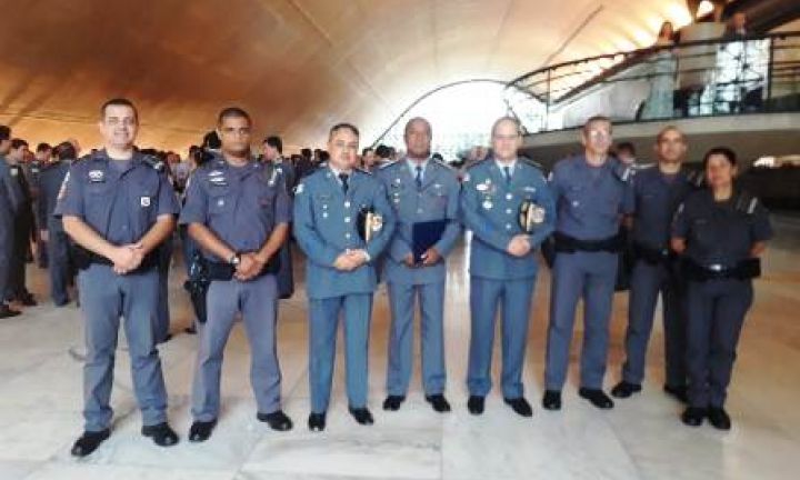 53º Batalhão PM recebe certificado em São Paulo