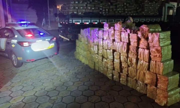 Polícia apreende maconha escondida em carga de massa de tapioca em Avaré