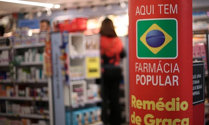 Secretaria da Saúde divulga lista de medicamentos disponíveis na Farmácia Popular