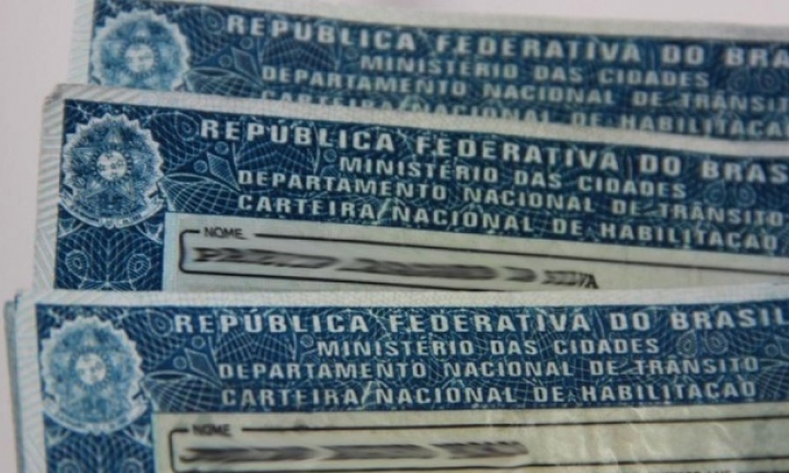 SP passa a exigir comprovante de vacinação para obtenção da CNH