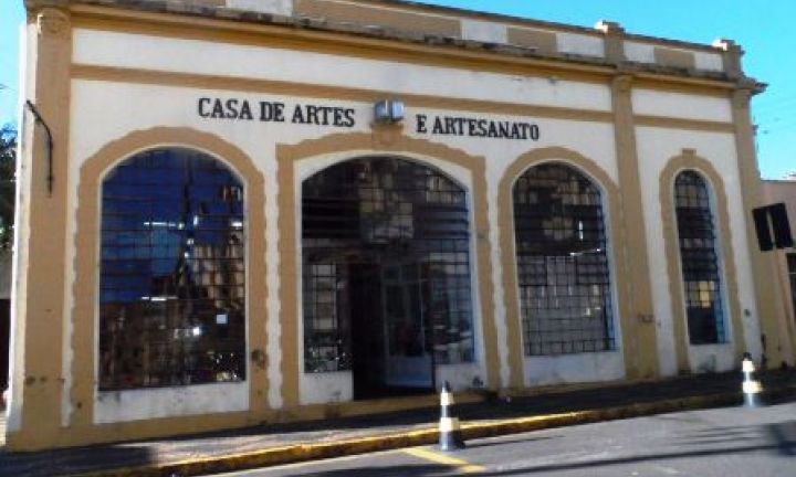 Casa de Artes e Artesanato completará 32 anos de atividades