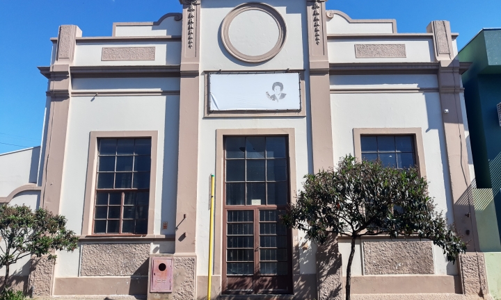 Centro Cultural vai receber projeto de doação de roupas do Fundo Social