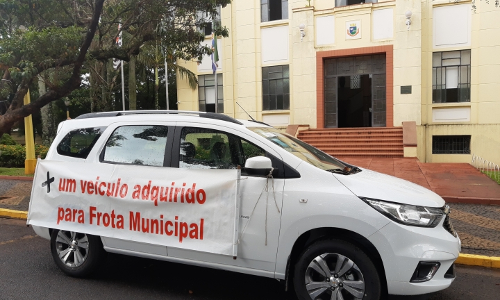 Prefeitura adquire veículo para órgão voltado à saúde do trabalhador