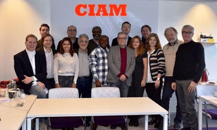 Juca Novaes participa de reunião do CIAM em Paris