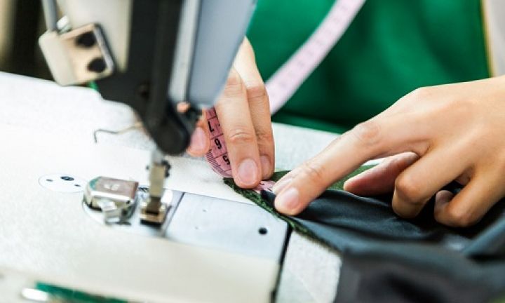 Prefeitura abre inscrições para curso de manuseio de máquina de costura industrial