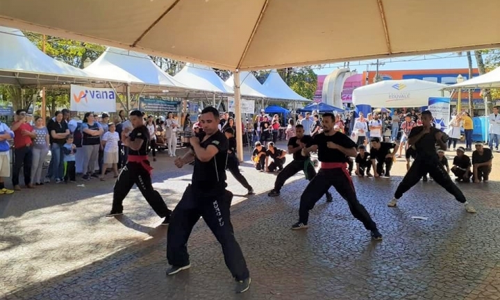 Evento no Largo São João enfatiza inclusão da pessoa com deficiência
