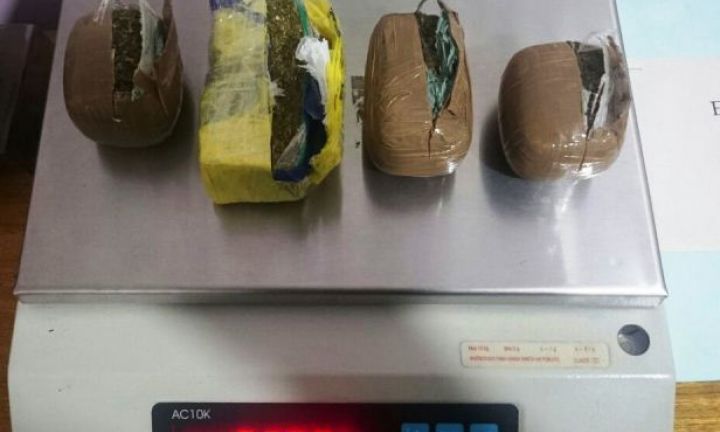 PM apreende Van da maconha em Cerqueira César