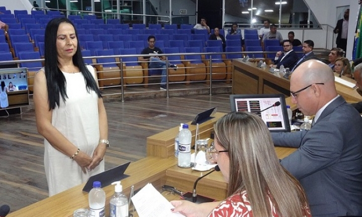 Primeira Sessão Ordinária de 2025 teve posse de suplente na Câmara de Avaré