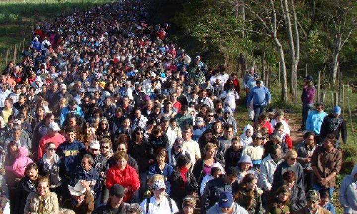 Procissão da Ponte Alta celebra Nossa Senhora Aparecida em Avaré