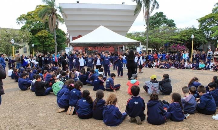 Exposição mostra trabalho de inclusão realizado na Rede Municipal de Ensino