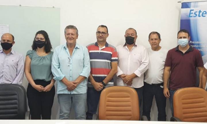 Flávio Zandoná é reeleito para a presidência do Sincomerciários de Avaré