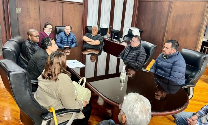 Roberto Araujo e Jô Silvestre se reúnem com o Conselho de Pastores de Avaré