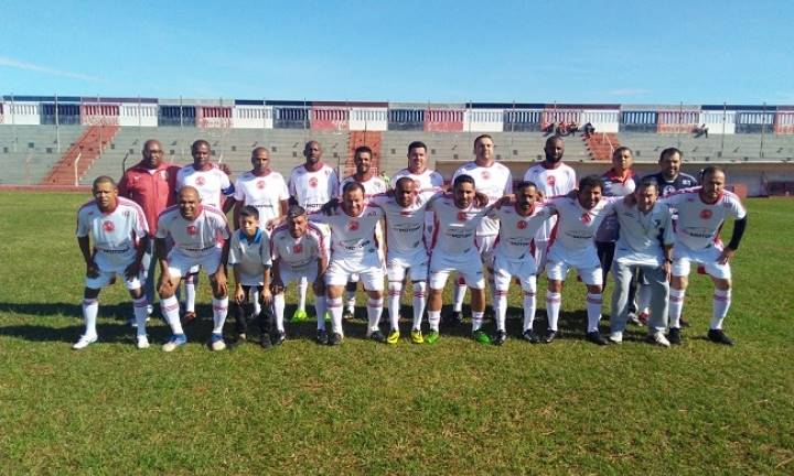 América derrota Athletico e vence Campeonato de Veteranos