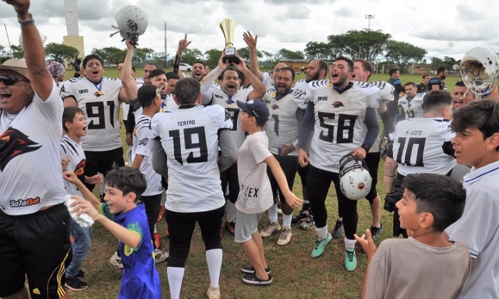 Avaré Lions vence campeonato regional de futebol americano