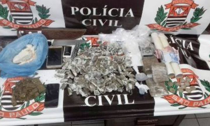 Policiais civis prendem três com mais de um quilo de drogas