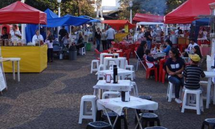 Feira da Lua terá seu retorno nesta quinta-feira, a partir das 17h