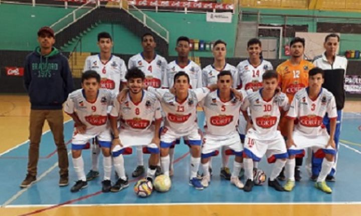 Avaré segue líder de grupo em Liga Paulista de Futsal