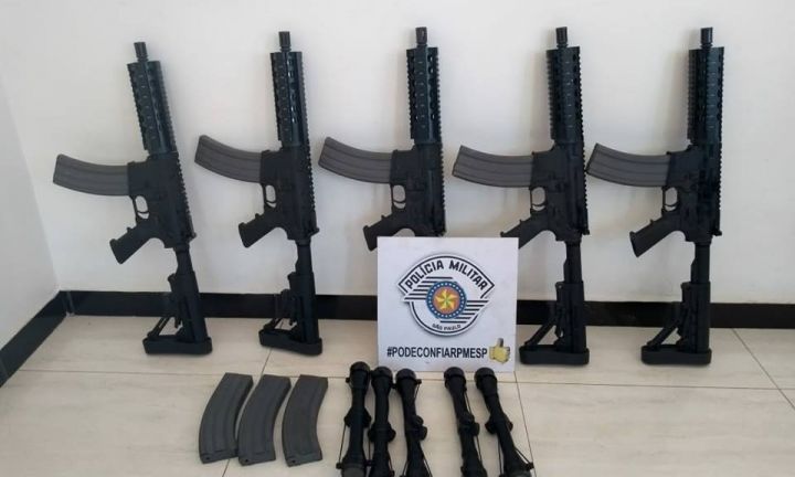 Homem é preso por tráfico internacional de armas