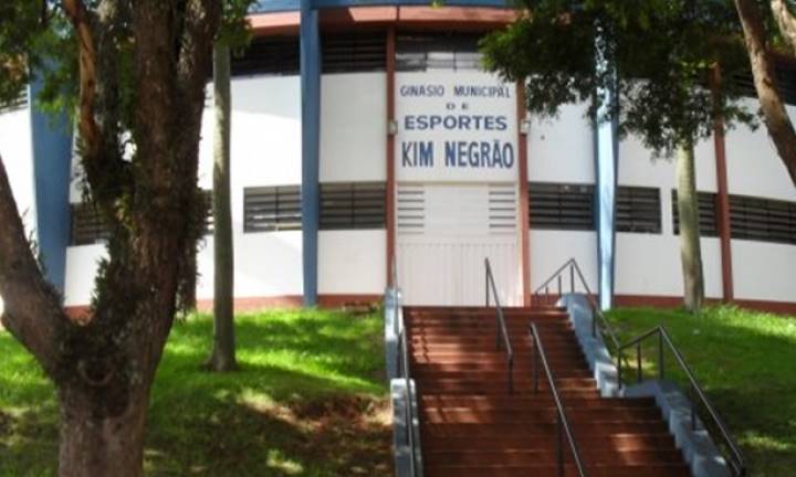 Vacinação no Kim Negrão tem início às 9 horas nesta quarta-feira, 2