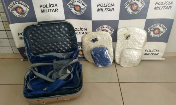 Idosa de 65 anos é presa com haxixe na Castello
