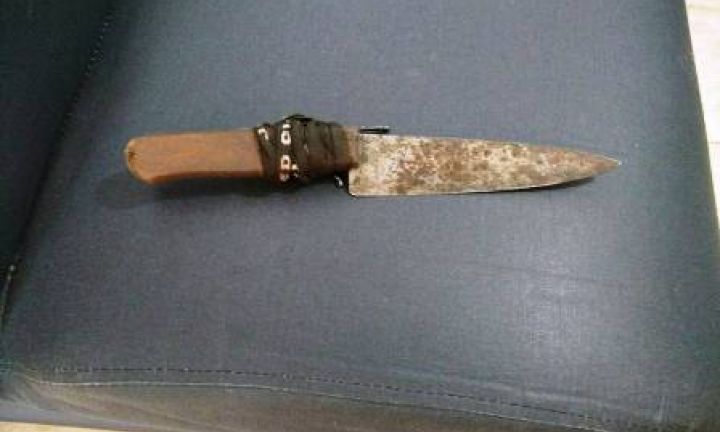 Homem armado com faca ataca casal de ciclistas no Horto