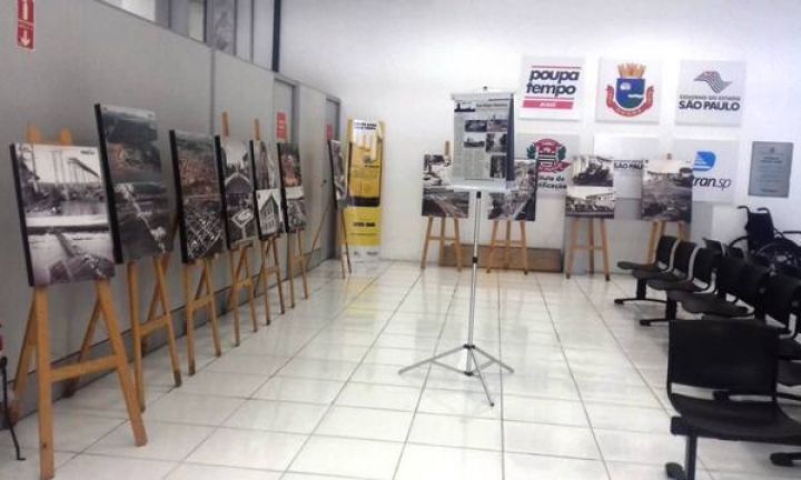 Poupatempo está com exposição de fotos antigas