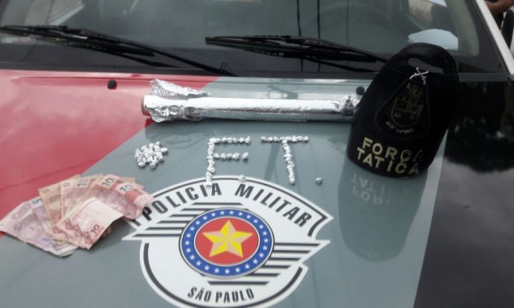 Força Tática prende mulher por tráfico no Bairro Beira Rio