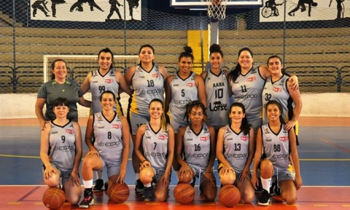 Equipes de basquete feminino disputam a Liga Centro-Oeste Paulista