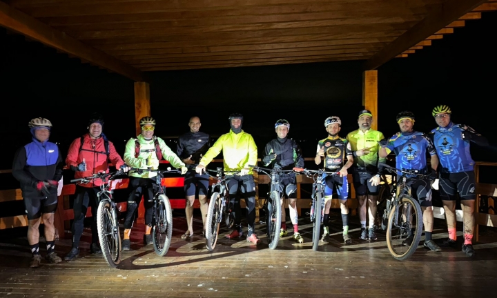 Ciclistas de Avaré desbravam pela primeira vez o Caminho das Águas 