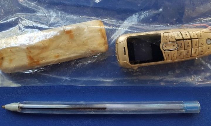 Preso passa por cirurgia para retirar dois aparelhos celulares do corpo