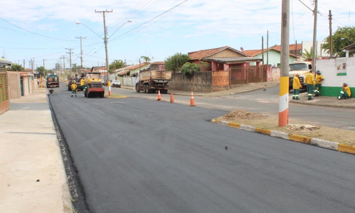 Prefeitura conclui recapeamento da Avenida João Victor De Maria