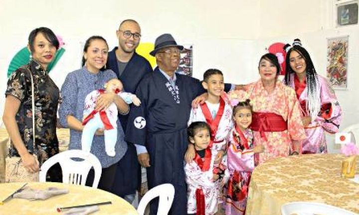 Poeta Maurício de Barros lança seu 5º livro