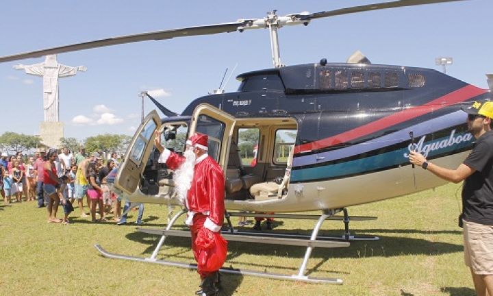 Papai Noel chega de helicóptero neste sábado em Avaré