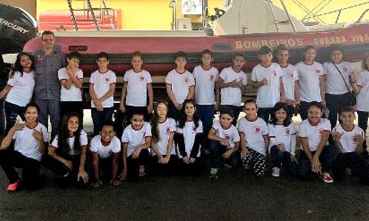 Cerimônia marca formatura de Bombeiros Mirins em Avaré
